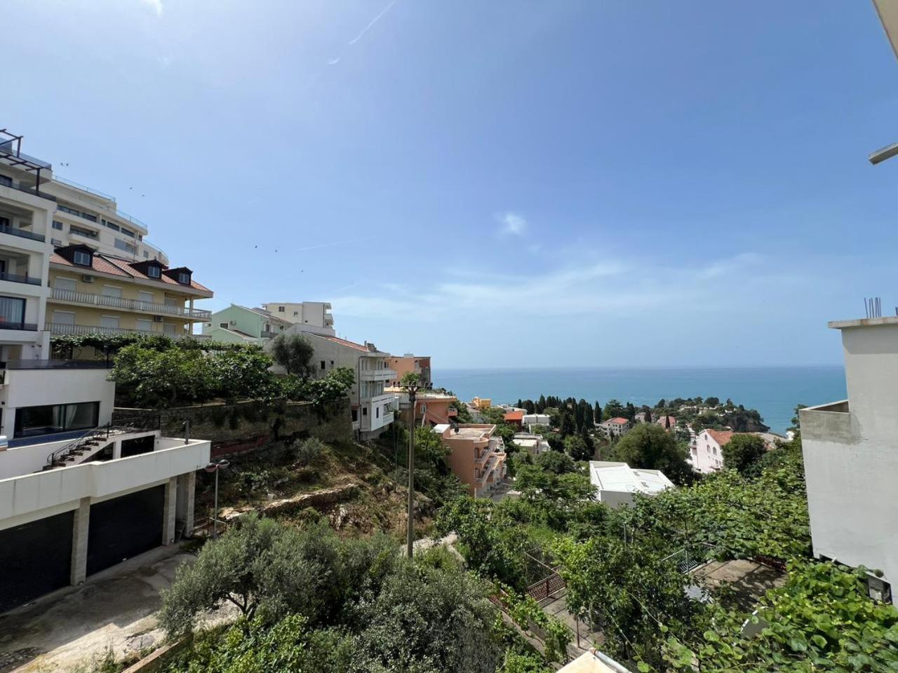 Kontiki Apartments 울친 외부 사진